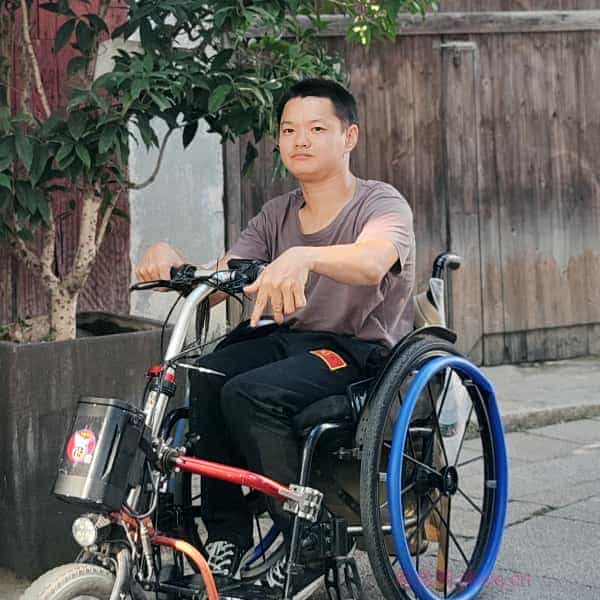 33岁岁湖北单身帅哥 - 沧州吉缘网